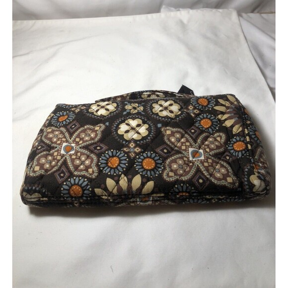 Vera Bradley Organizer Travel Wallet Brown Floral “9”x”5” - Picture 8 of 8